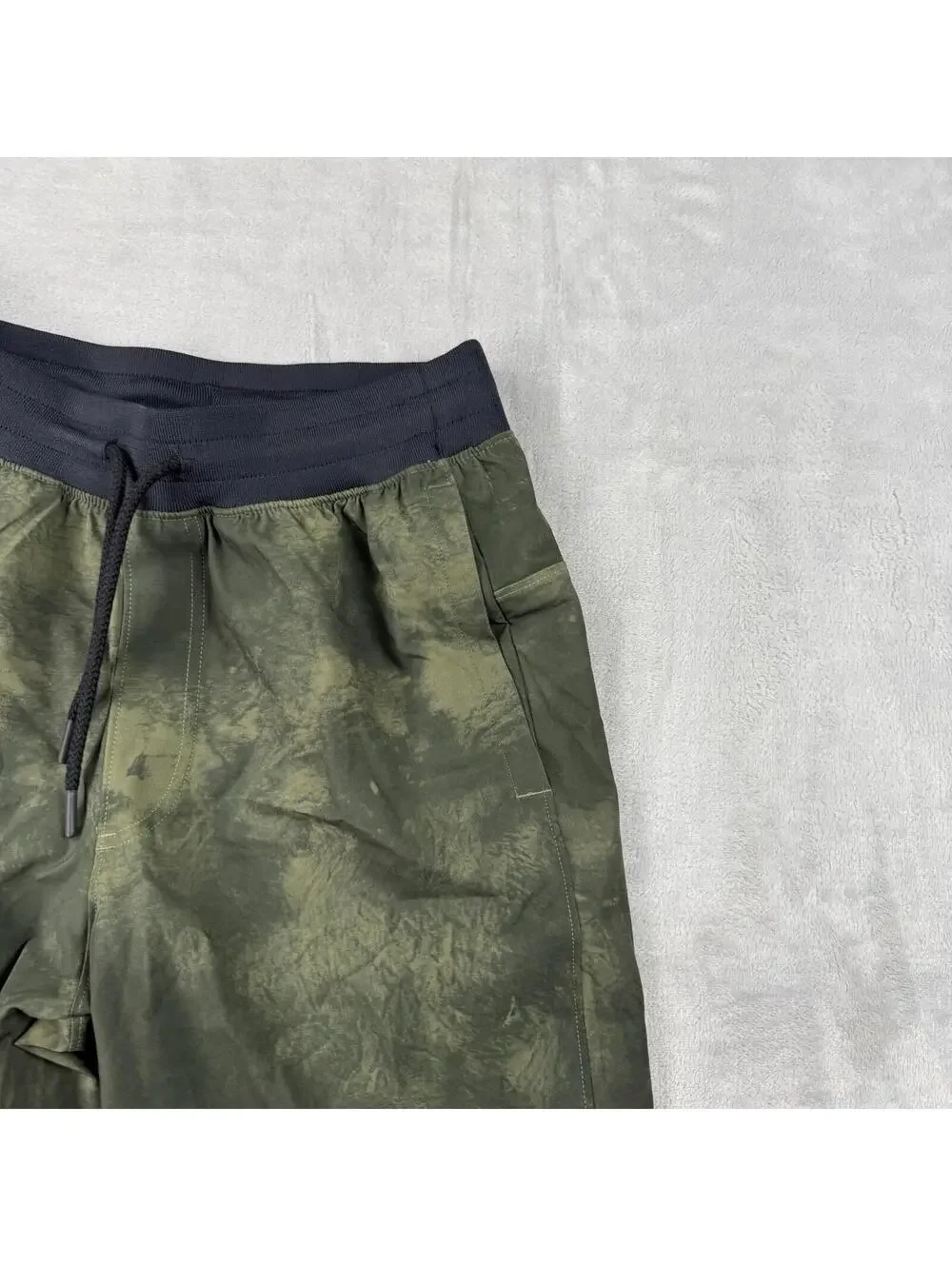 Under Armour Men's Elite Green Camo Tapered Printed Joggers SizeS Zip Pocket Gym - Picture 9 of 10